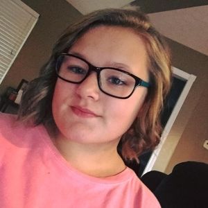 Meet your Posher, Clare